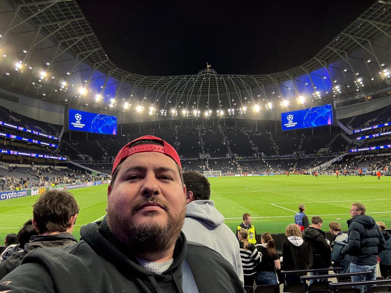 Equipo de Viajes en Oferta en oficina